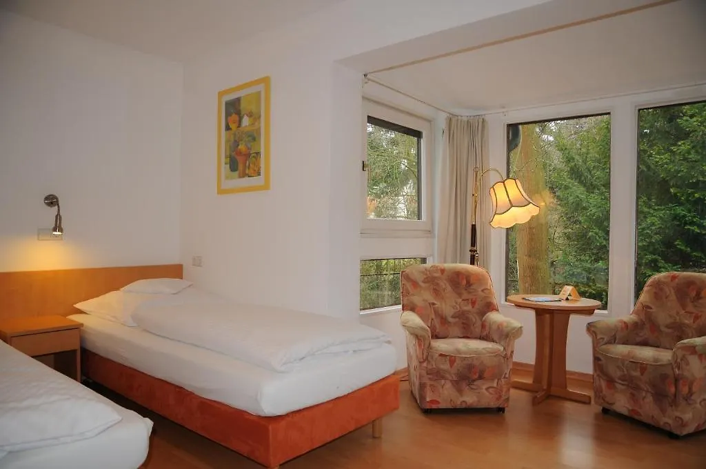 Hotel Hubertus Hannover 3*,